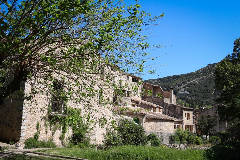 Gite Marceline Saint-Guilhem-le-Desert Εξωτερικό φωτογραφία