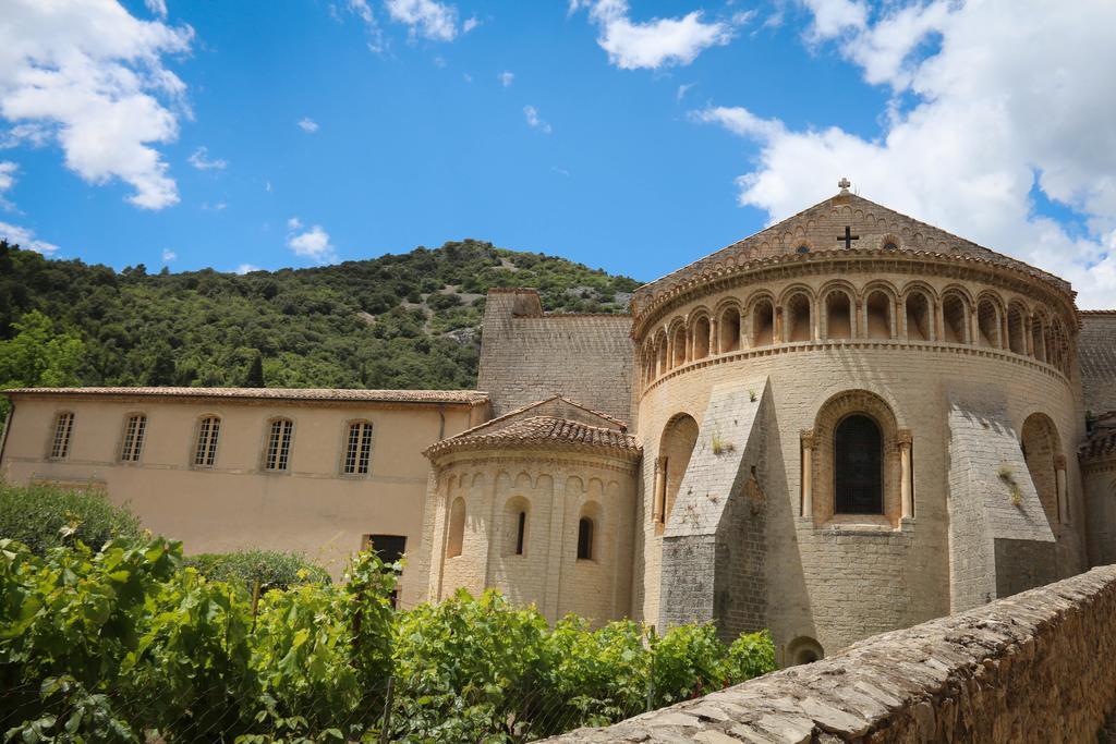 Gite Marceline Saint-Guilhem-le-Desert Εξωτερικό φωτογραφία